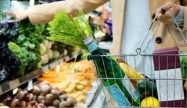 Food & Groceries